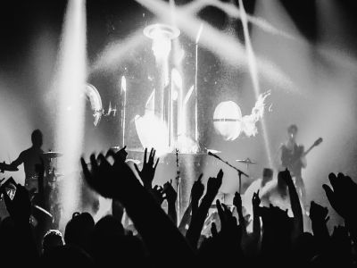 Empire Of The Sun Vstupenky