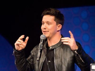 Nico Santos Vstupenky